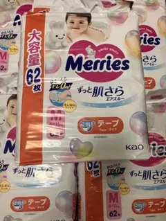 Merries テープタイプ Mサイズ 62枚入り×5点のサムネイル
