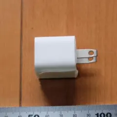 新品 Apple USB充電器 A1385 5V 1A 5W 100V 純正品