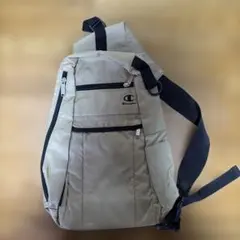 Champion ボディバッグ ベージュのサムネイル