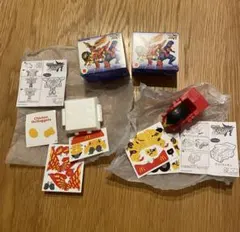 ハッピーセット　マクドナルドロボ　 デリバライオン　ナゲットロボ　変形ロボット
