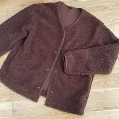 期間限定値下げ　ユニクロ　ボアジャケット　フリースノーカラージャケット