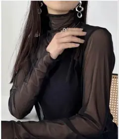 CLEA ハイネックシアーインナートップス