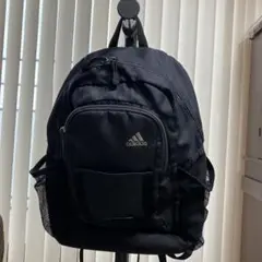 adidas 黒 リュック　キッズ　子供用　低学年用