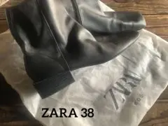 ZARA スクエアトゥ ショートブーツ ブラック 38のサムネイル