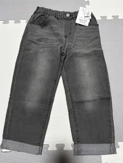 ブラック系パンツ　120