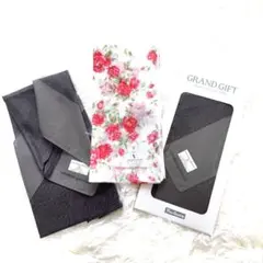 美品　valentino garavani ハンカチ3枚セットのサムネイル