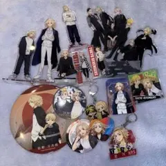 東京リベンジャーズ　アクスタ&缶バッジ