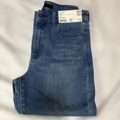 【新品未使用】Uniqlo ウルトラストレッチスキニーハイライズジーンズ 24