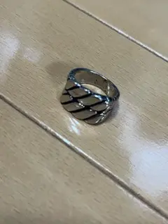 リング　シルバー　サージカルステンレス