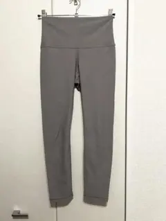 SAKURAグレー ヨガレギンスMサイズ