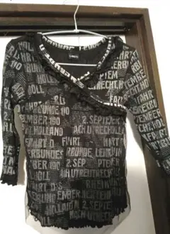 h.NAOTO ブラック テキストプリント