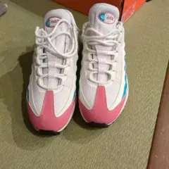 Nike Air Max 95g ホワイト/ピンク/ブルー