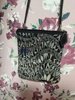 Vivienne Westwood 有刺鉄線 ショルダーバッグ - メルカリ