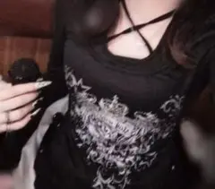 y2k グラフィックプリント 長袖 黒 パンク グランジ