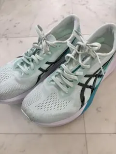 asics ランニング　マジックスピード4 26cm メンズ　レディース
