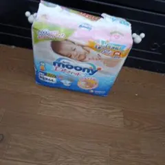 moony Lサイズ 64枚入り紙おむつ