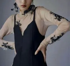 Ameri UND FUR EMBROIDERY SKINTOPのサムネイル