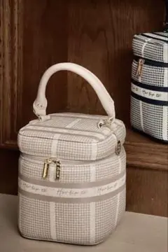 2025年最新】hlt jacquard vanity bagの人気アイテム - メルカリ