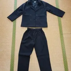 150サイズ ブラック ダブルブレストスーツ