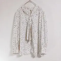 Item thumbnail for item ba74cbce-f21c-4665-8639-2dc435c5d0b0