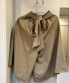 Item thumbnail for item 3f2051f0-8c42-4b07-9bd5-893accf810dc