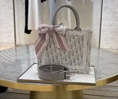 Dior Book Tote ストラップ付きバッグ スモール