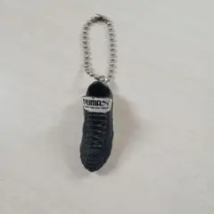 懐かしい～名品!!《PUMA》パラメヒコ★スパイクキーホルダー★
