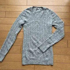 ユニクロ　カシミヤ混　ケーブル　アラン　Mサイズ　Sサイズ　ライトグレー