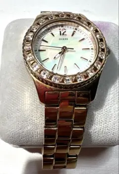 GUESS W0025L3 レディース腕時計 ゴールドのサムネイル
