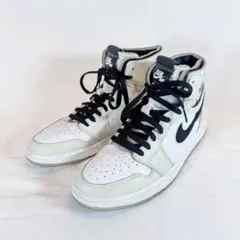 NIKE ナイキ AIR JORDAN1 MID CT0979-002 28cmのサムネイル