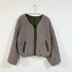 リバーシブル ボアジャケット レディースM カーキ ベージュ ミリタリー