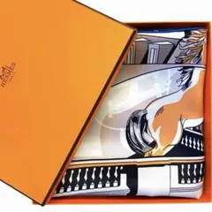 新品未使用✨HERMES エルメス　ミッドナイトフォーブル　カレ65 ネイビー 新品未使用✨HERMES エルメス ミッドナイトフォーブル カレ65