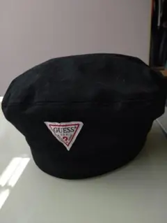 ゲス　GUESS ベレー帽のサムネイル