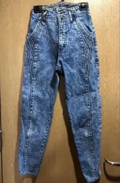 ハイウエスト ライトブルーデニムパンツ