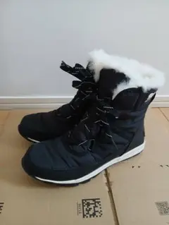SOREL　ウィットニー　23.0　ブラック