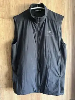 ARC'TERYX ブラック ベスト Lサイズのサムネイル