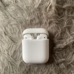 AirPods本体 充電ケース付き ホワイト