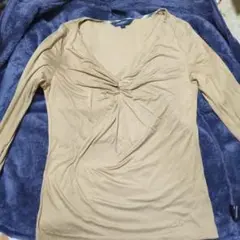 BURBERRY ベージュ Vネック 長袖Tシャツ サイズ1