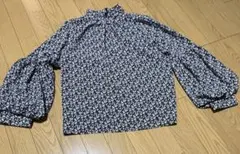 【美品】fifth　フィフス　クラシカルプリントボリュームスリーブブラウス