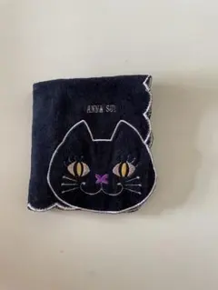 ANNA SUI黒地のネコ タオルハンカチ