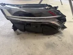 オーラNISMO右ヘッドライトのサムネイル