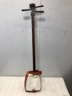 E-壁 【希少】三味線 伝統和楽器 昭和レトロ ヴィンテージ インテリア オ E-壁 【希少】三味線 伝統和楽器 昭和レトロ ヴィンテージ インテリア