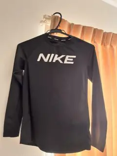 NIKE ロングTシャツ キッズ ブラック 150cm