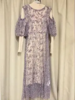 lily brown 刺繍ワンピース