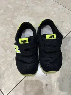 New Balance 373 ブラック/ライム