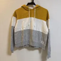 H＆M パーカーMサイズのサムネイル