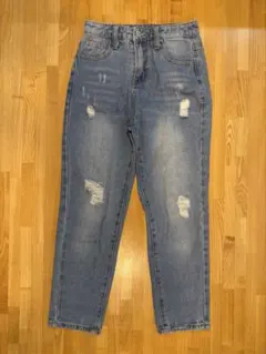 SHEIN ダメージデニムパンツ 10-11Y