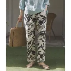 [美品]リネンレーヨンリーフプリントパンツ
