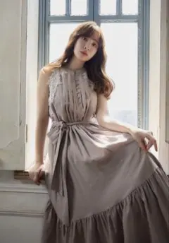 Herlipto Notting Hill Belted Dress Sのサムネイル