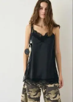 MOUSSY LACE TRIM SATIN キャミ 黒 - メルカリ